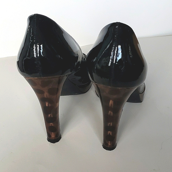 Jessica Simpson peep toe pumps black with tortoise heels and base, size 7 - Picture 2 of 9